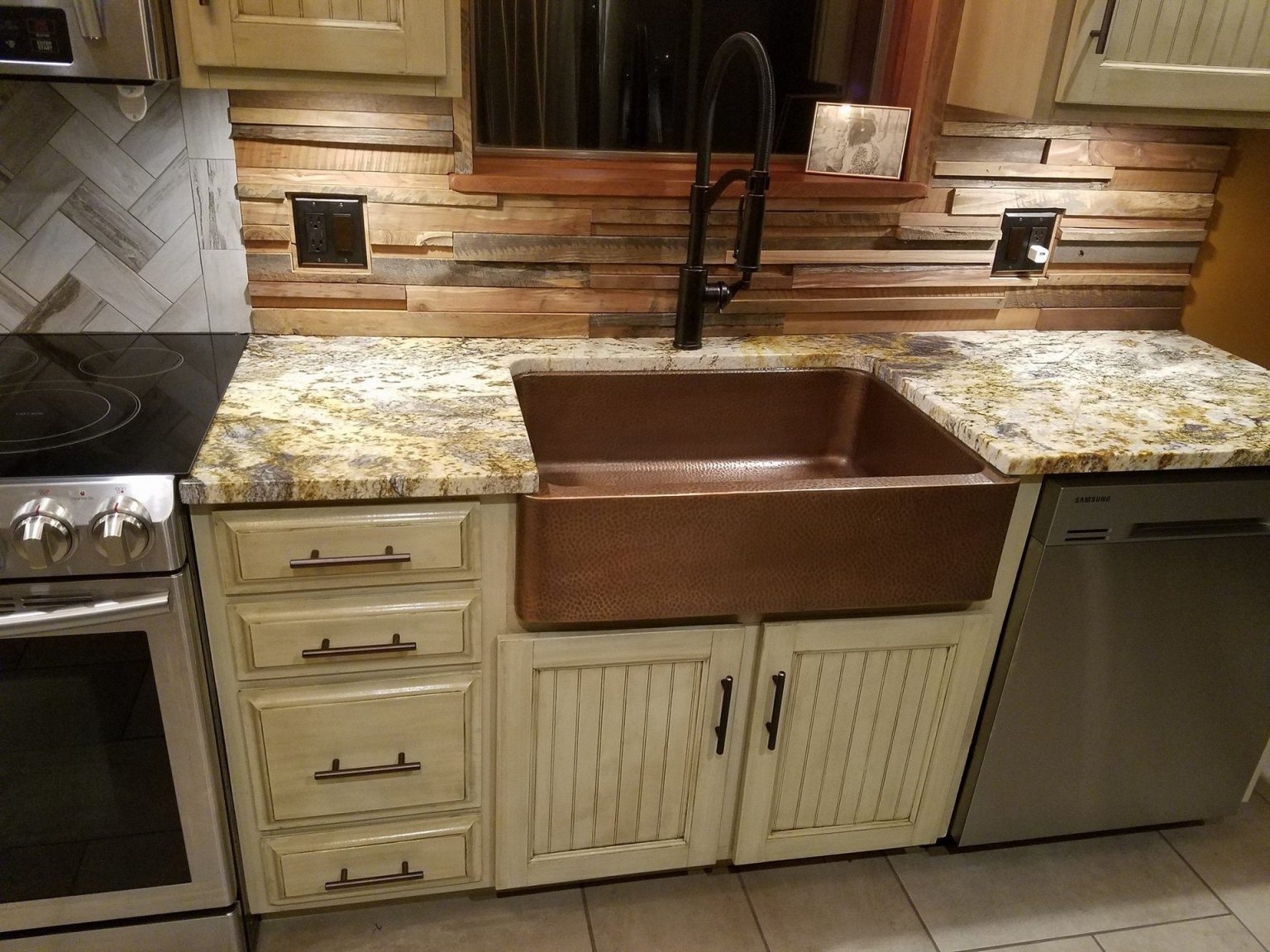 Pros and Cons of Copper Sinks Countertop Solutions