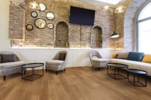 5092-Mozer_room-sceene