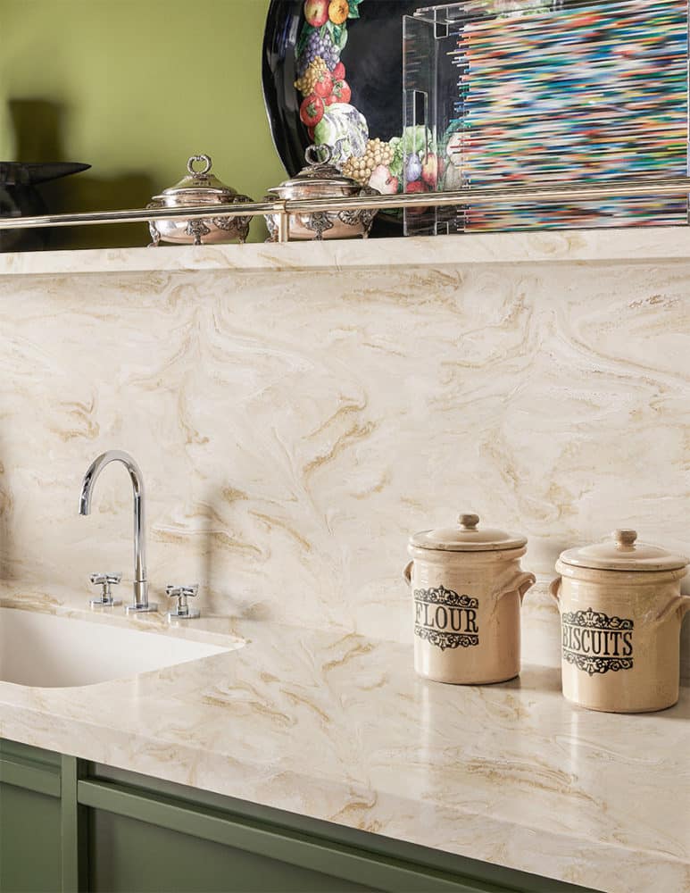 The Rise of Solid Surface Backsplashes: A Seamless Trend in Kitchen Design